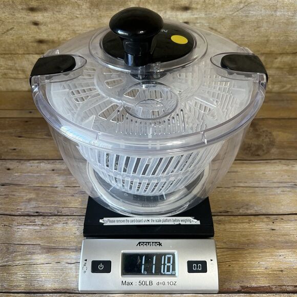 Neatness Large Salad Spinner with Drain, Bowl, and Colander Used - Picture 7 of 7